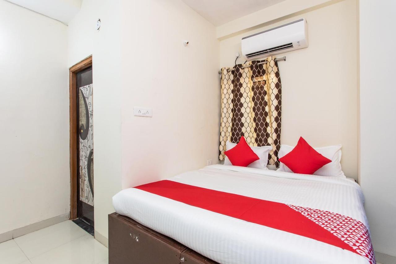 Oyo 27862 Hotel Brooklyn Indore Exterior photo